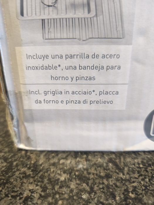 Mini forno elétrico Novo(caixa selada)