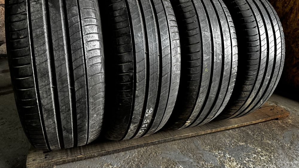 16 225/55 Michelin резина комплект літо