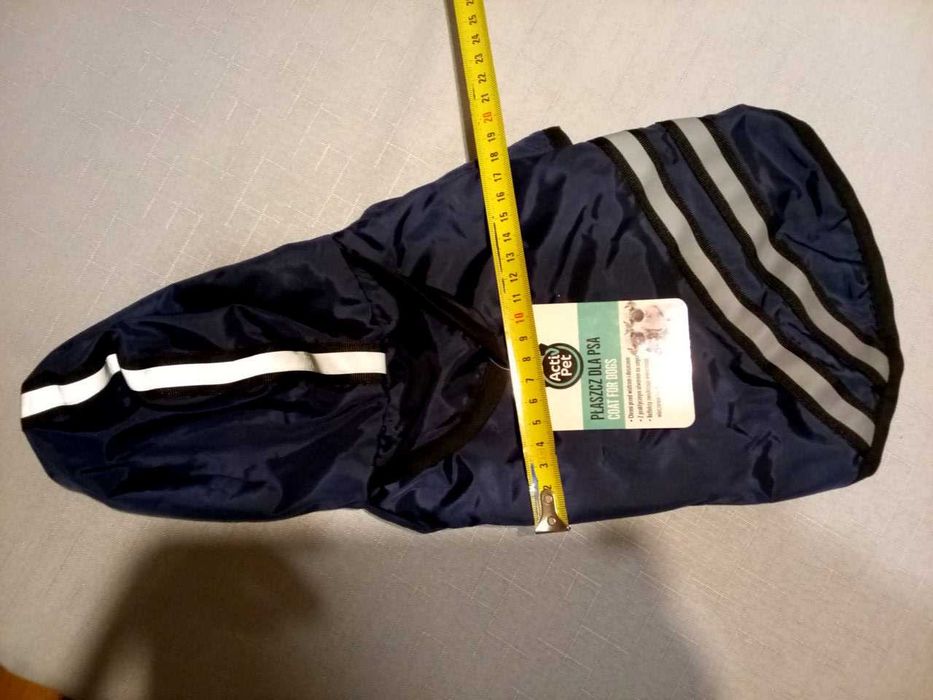 Ubranko płaszcz dla małego psa z kapturem na deszcz/wiatr z odblaskami