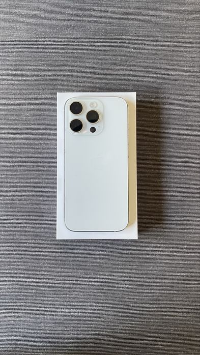 Iphone 16 pro 256gb biały stan idealny