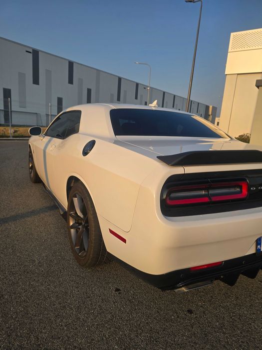Dodge challenger 6,4 Scat Pack