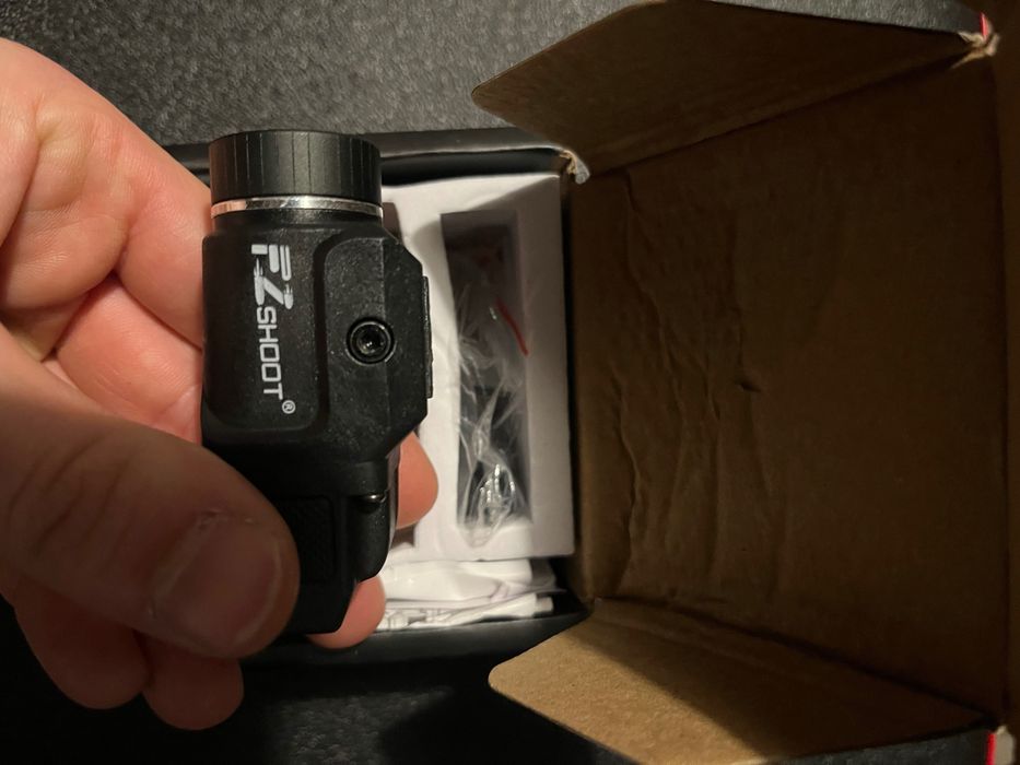 Lanterna para pistola Glock 17/19 ,colt etc