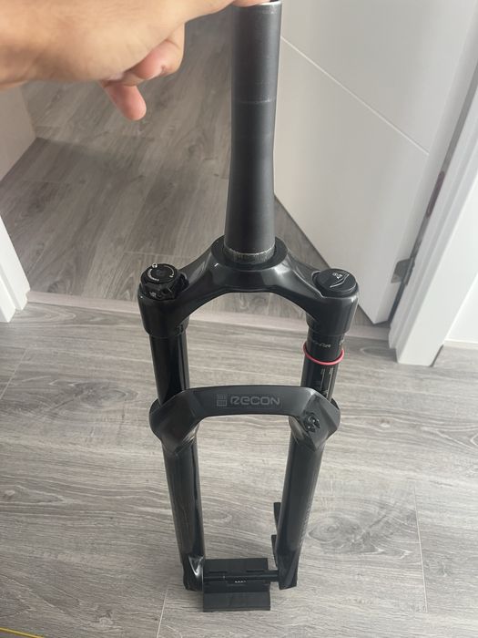 Suspensão rockshox recon 29 100mm