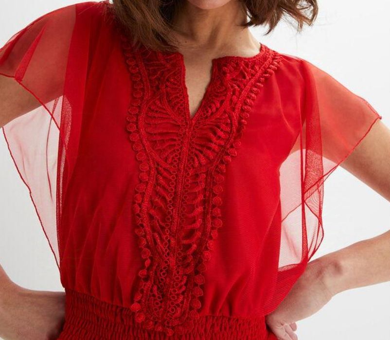 NOWA sukienka r. 52/54 wesele, impreza/ szyfon z haftem - czerwona