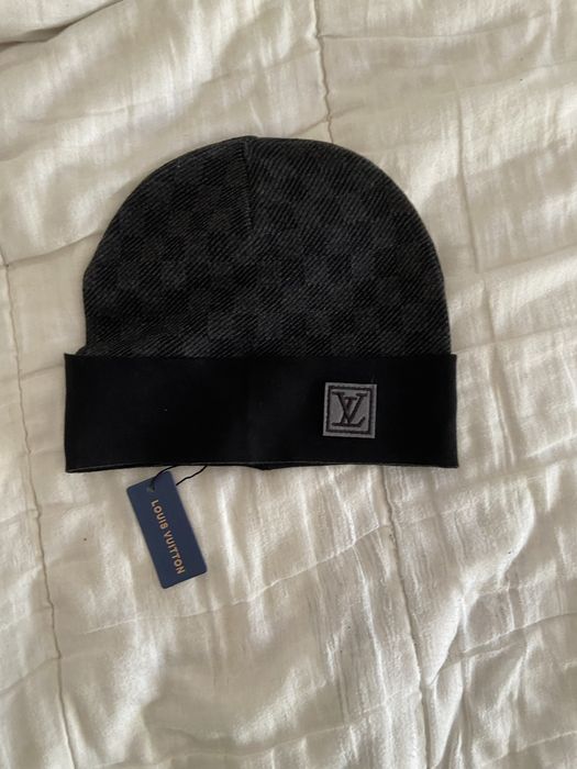 Conjunto gorro e cachecol da louis vuitton