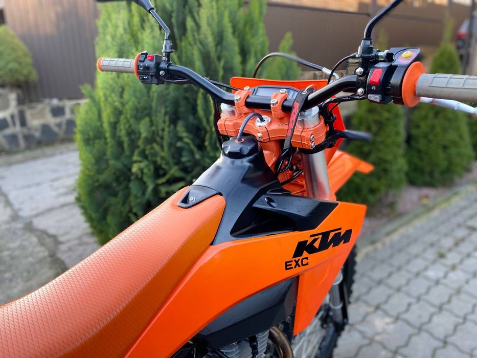 Кові 300 1500 км пробіг 25 року , як новий