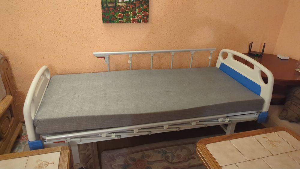 Ліжко інклюзивне для лежачих