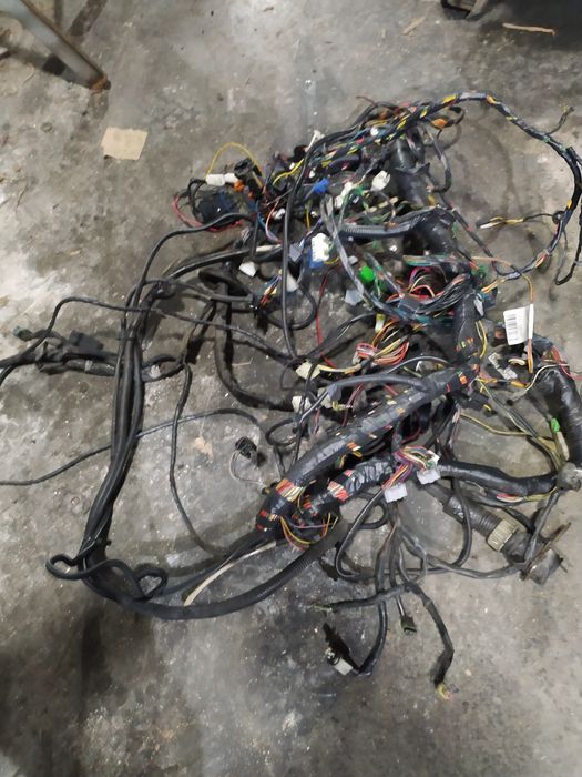 Instalacja elektryczna kabiny Nissan Atleon