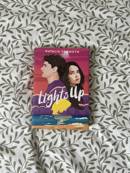,,Light’s up’’.