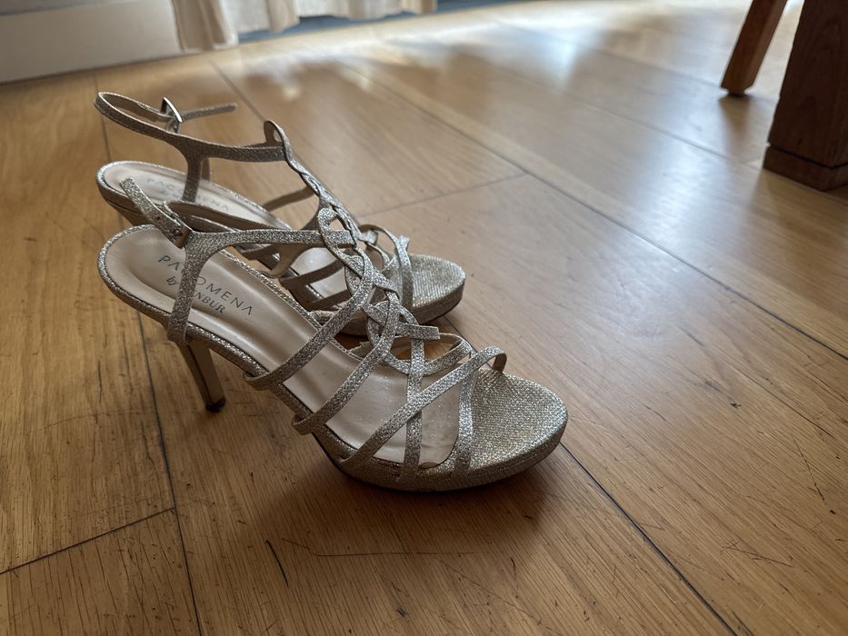 Sandalias pacomena numero 38