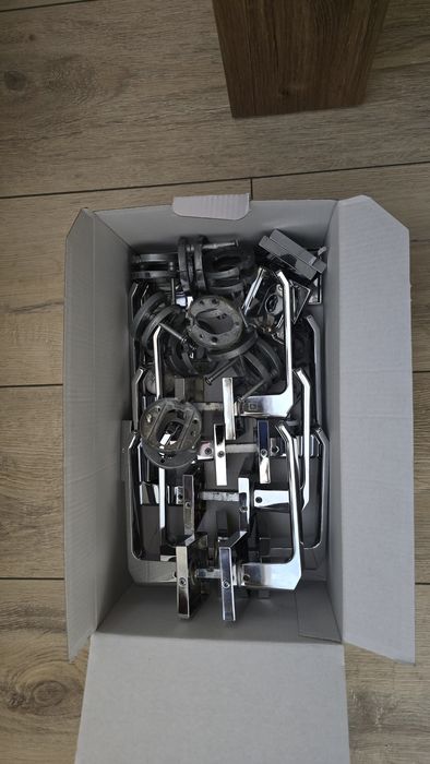 Klamki  PORTA komplet 5x klamka 5x rozeta