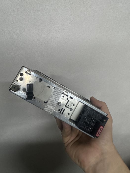 Rádio Automóvel Blaupunkt Brighton MP34 | CD / MP3