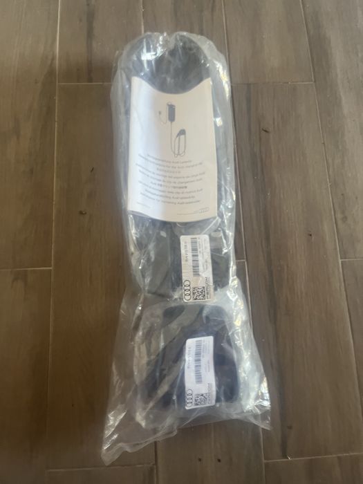 Porta Carregador Novo audi Q4