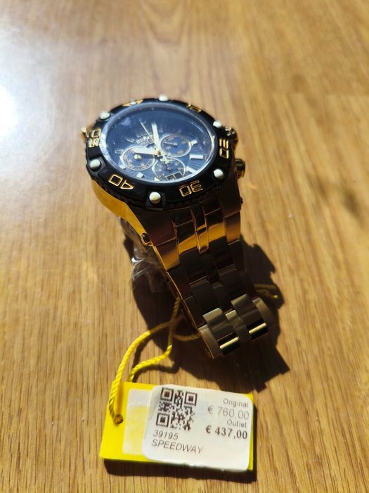 Invicta Speedway 39195 Men's Quartz 47mm