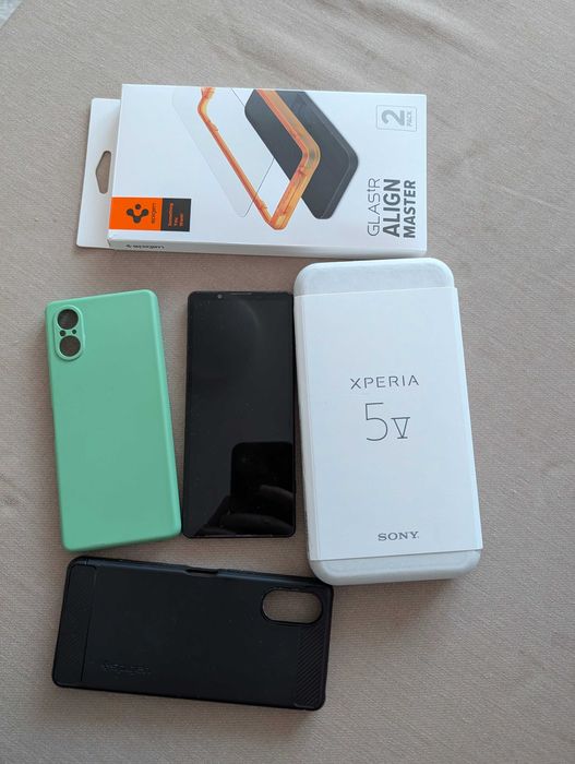 Sony Xperia 5 V 8/128 czarny szkło etui