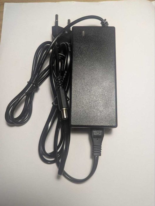 Блок живлення питания для синтезаторів YAMAHA 12V 3A універсальний