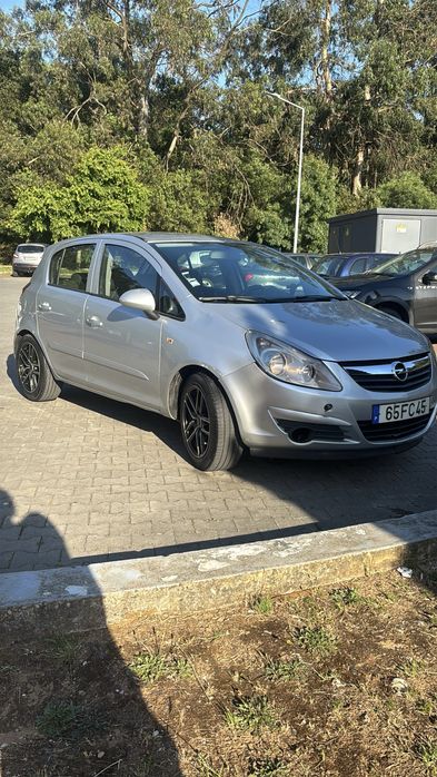 Opel corsa D 2008