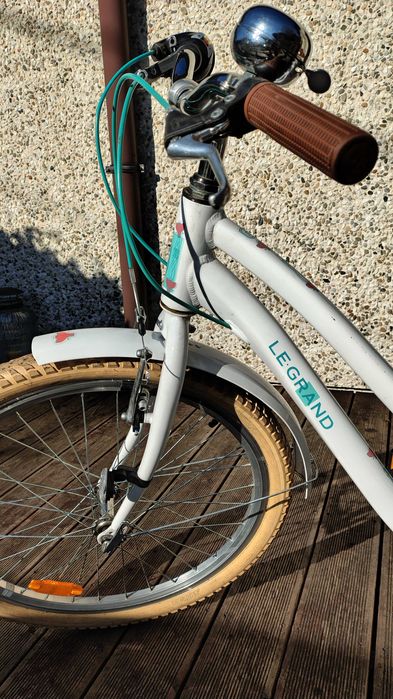 Rower damski/dziewczęcy biały 24"