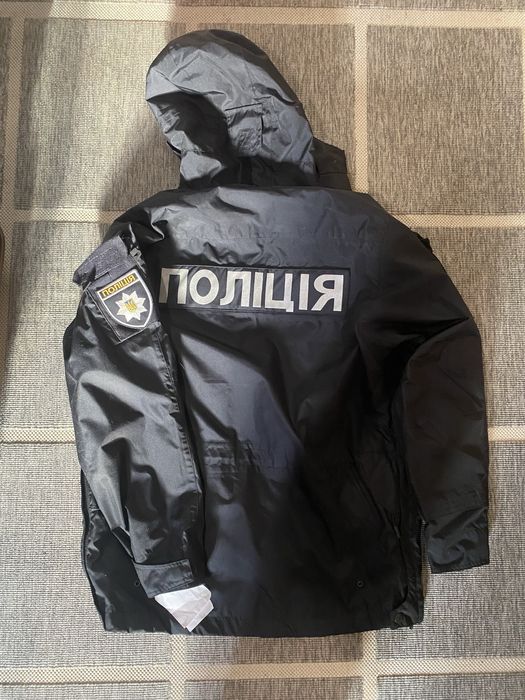 Продам поліцейську форму