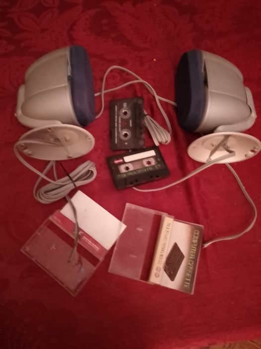 Zum!Zum-2Colunas do vizinho Sony Vintage15E-2Cassetes antigas2EDesde2E