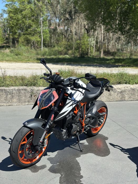 KTM Super Duke 1290 R