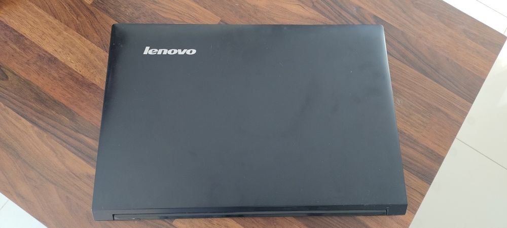 Laptop Lenovo B51-80 i5, 6b ram, dysk SSD 256 Gb