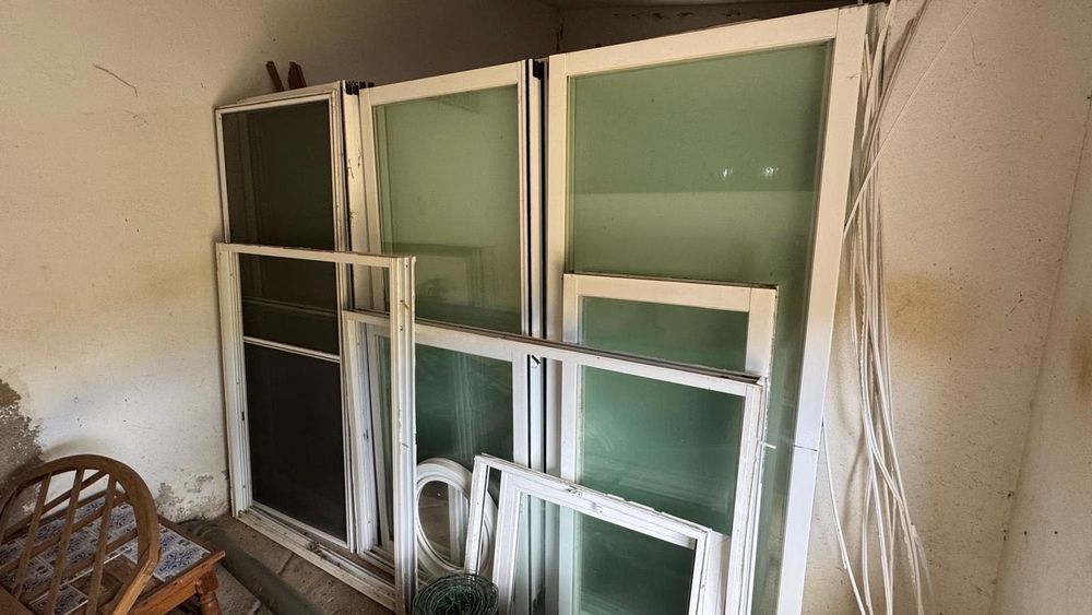 Janelas de correr com vidro duplo