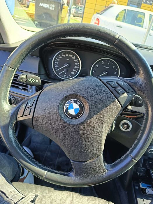 BMW E60 525 3.0 benzyna  2008r