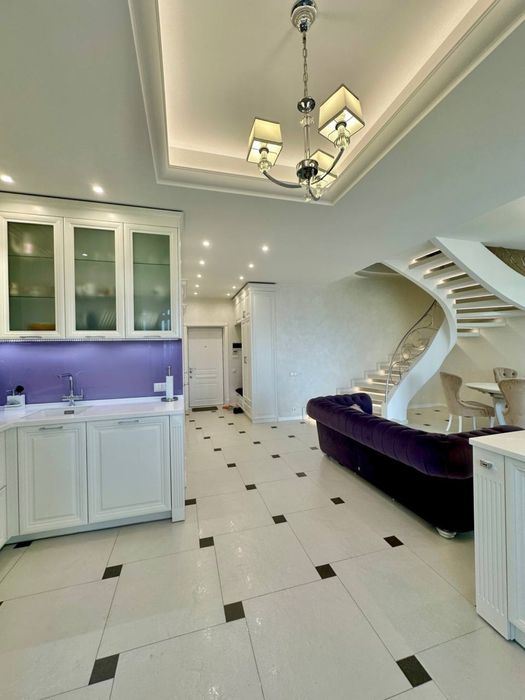 Продаж ЖК « Акварєль» , ЖМ Перемога