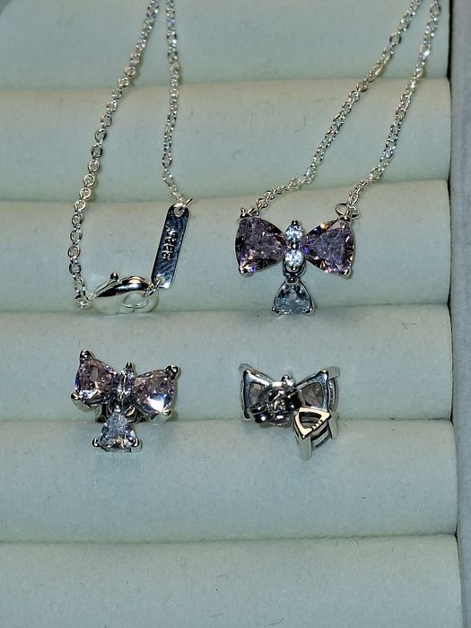 Conjunto Lacinho rosa prateado