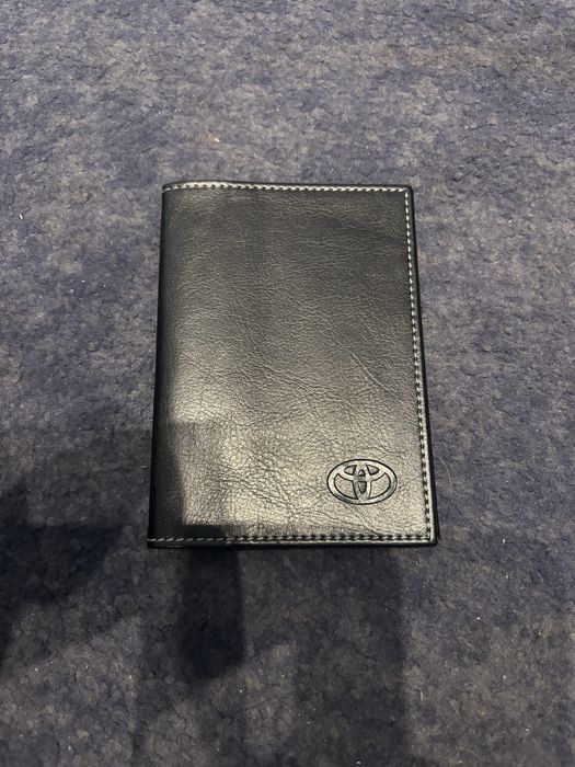 Skórzane etui na dokumenty / dowód rejestracyjny - TOYOTA