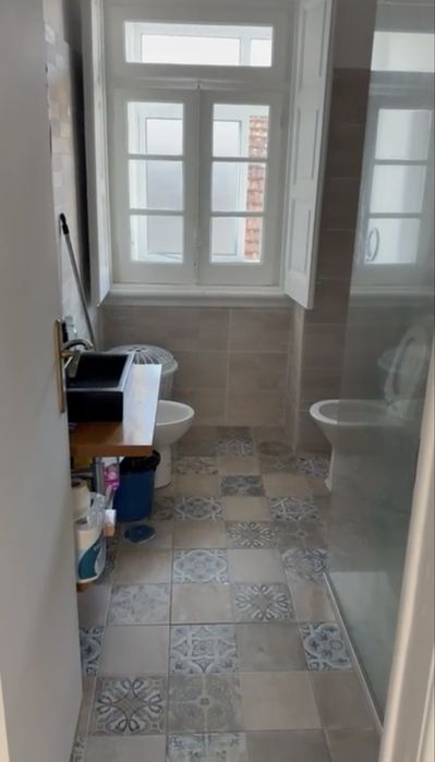 Alugo Quarto em Portas de Benfica