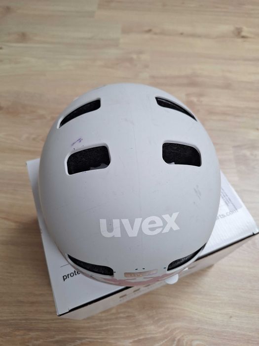 Kask dla dziewczynki UVEX r. 55 - 58