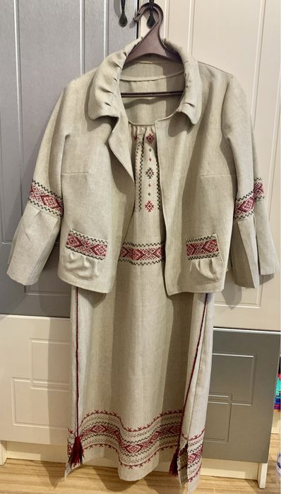 Вишитий костюм. Жіночий костюм. Вишиванка. 44розмір.
