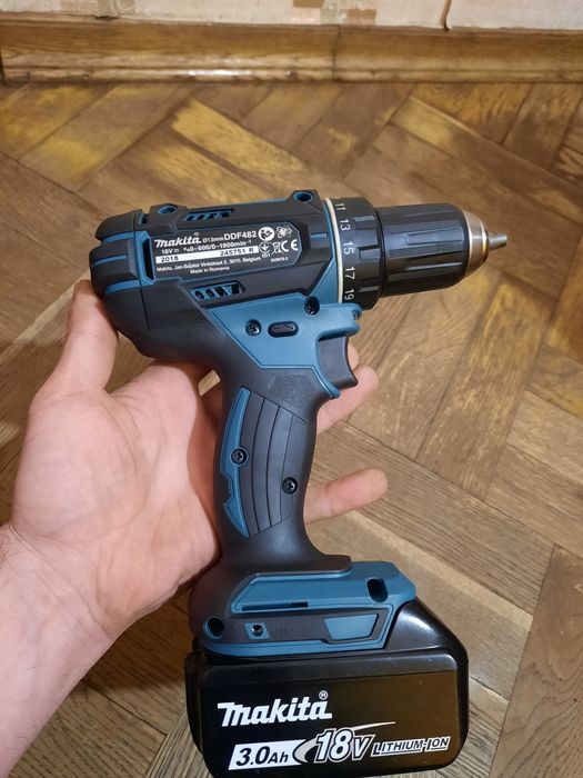 Стан нового,комплект!!Акумуляторний шуруповерт Makita DDF 482+акб(3аг)