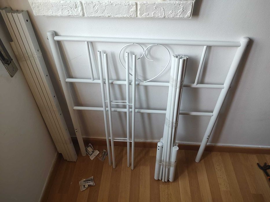 Estrutura de cama com cabeceira - branco - 206x90 cm