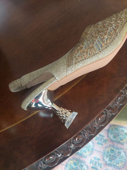 Sapatos dourados nr36