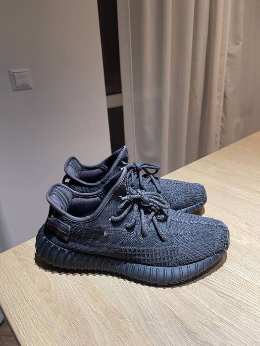 adidas Yeezy boost 350 v2 static black 41 onyx white zebra beluga