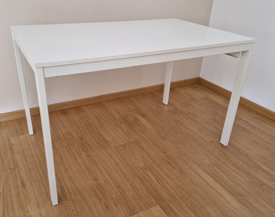 Mesa Extensível Ikea Vihals - 120/180x74 cm