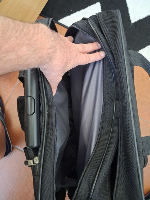 Trolley para computador ou para Pastas de Arquivo