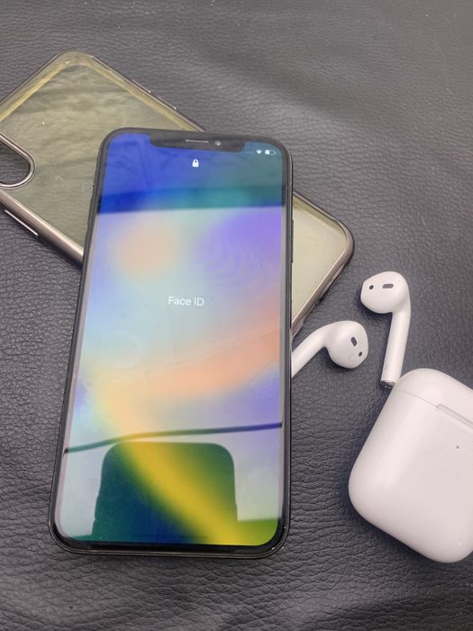 Смартфон Apple iPhone X 10