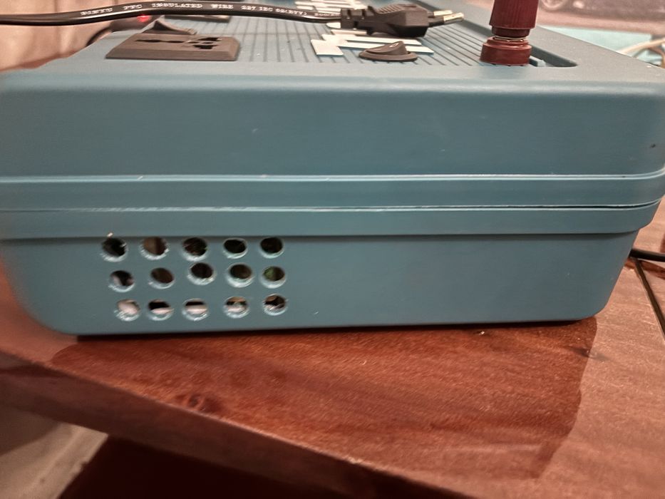 Продам зарядну станцію