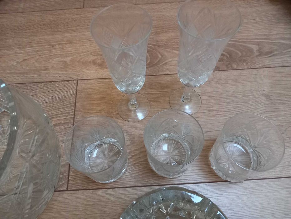 Popielniczka kieliszki szklanki kryształowe