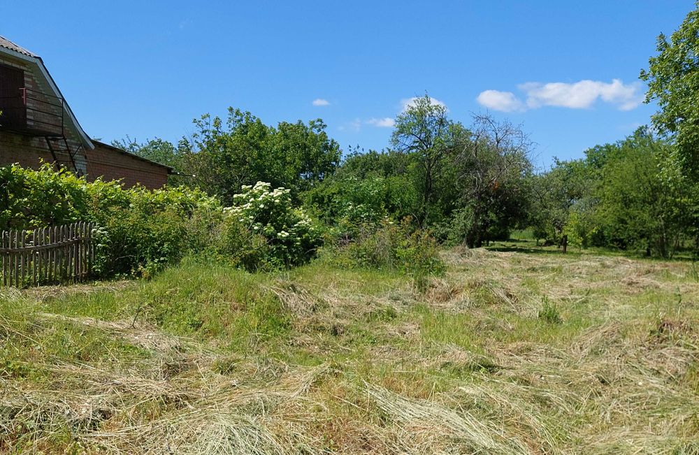 Продам ділянку під будівництво на житловій вулиці в передміст.Вінниці