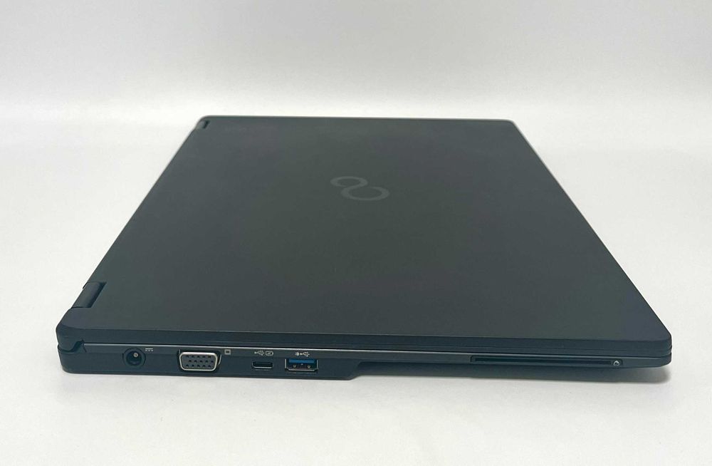 Б/У Ноутбук Fujitsu Lifebook U758 15.6/i5-8250U/8GB/SSD 256GB/Гарантія