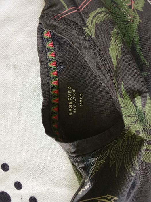 Tshirt w palmy 104 Reserved