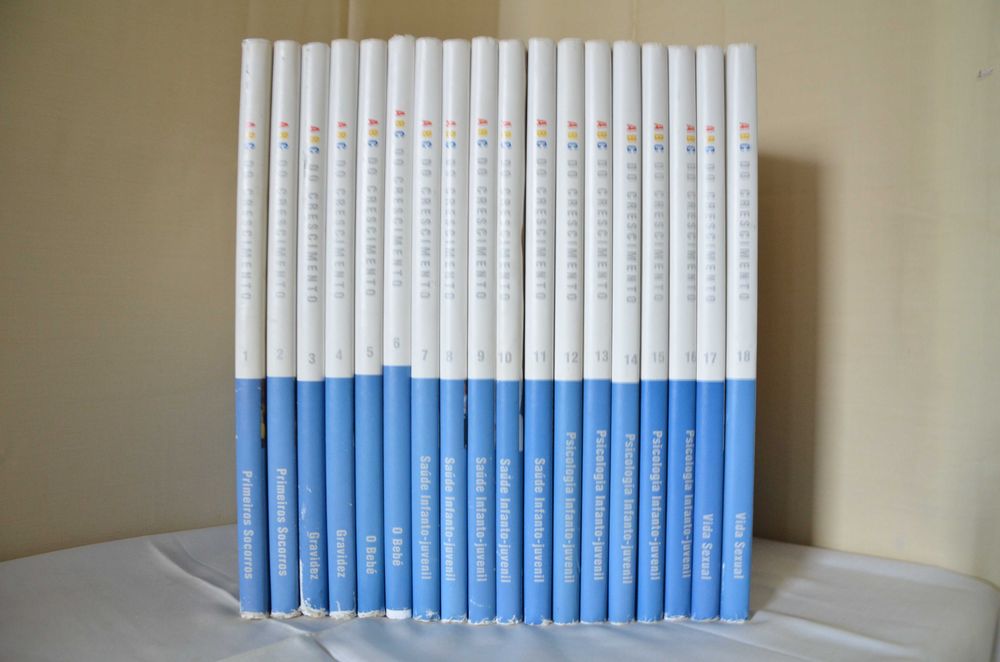 Livros e Enciclopédias