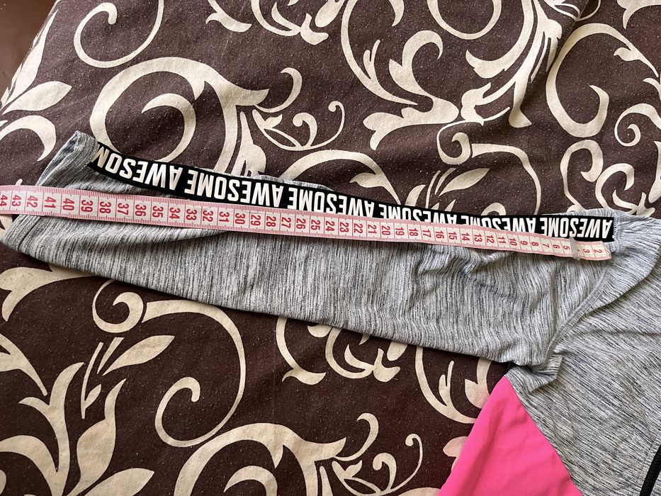 Спортивна кофта  H&M sport 110-116 на дівчинку 4-6років кофта на замку