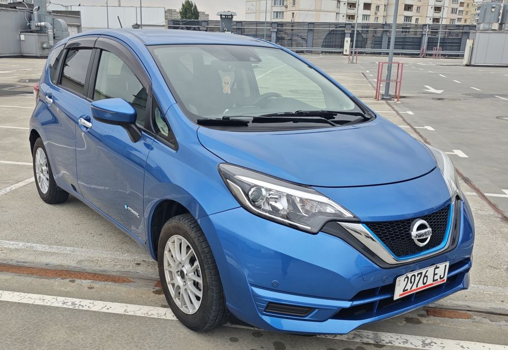 Nissan note e-power 4wd