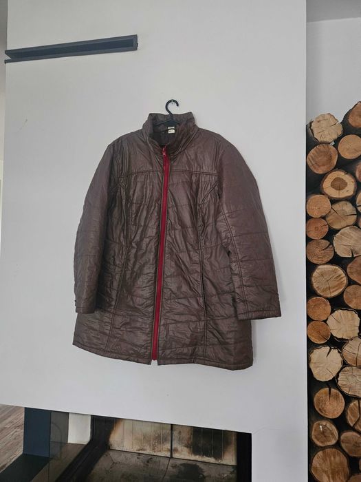 Kurtka jesien brazowa pikowana 50